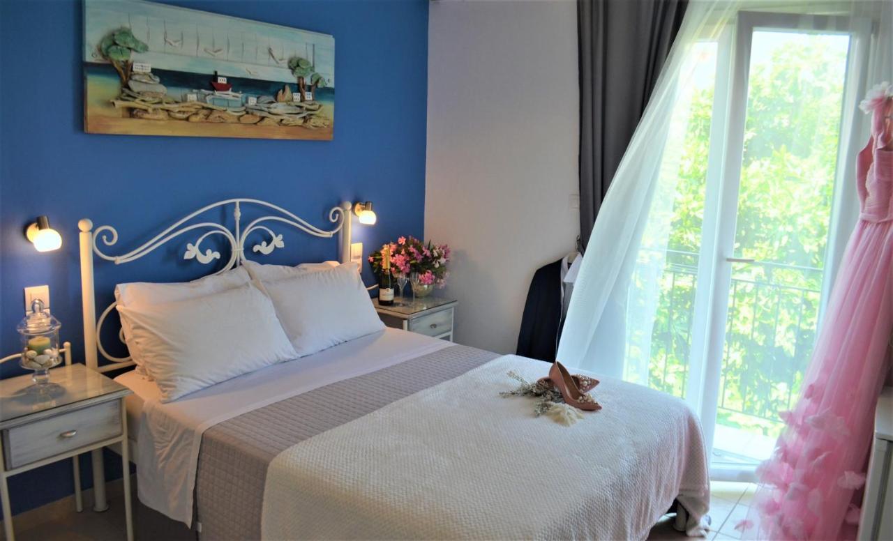 Hotel Kastro Szkiáthosz Kültér fotó