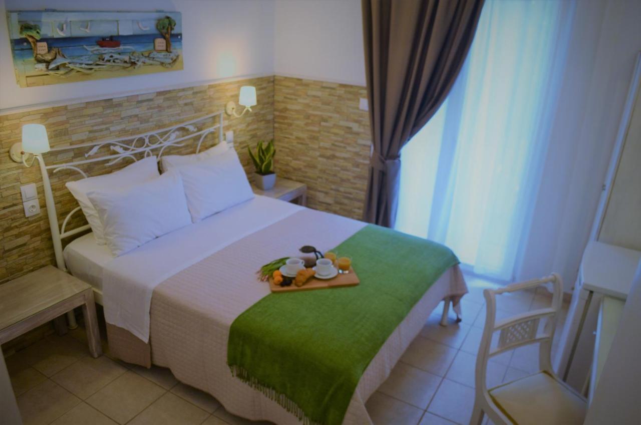 Hotel Kastro Szkiáthosz Kültér fotó